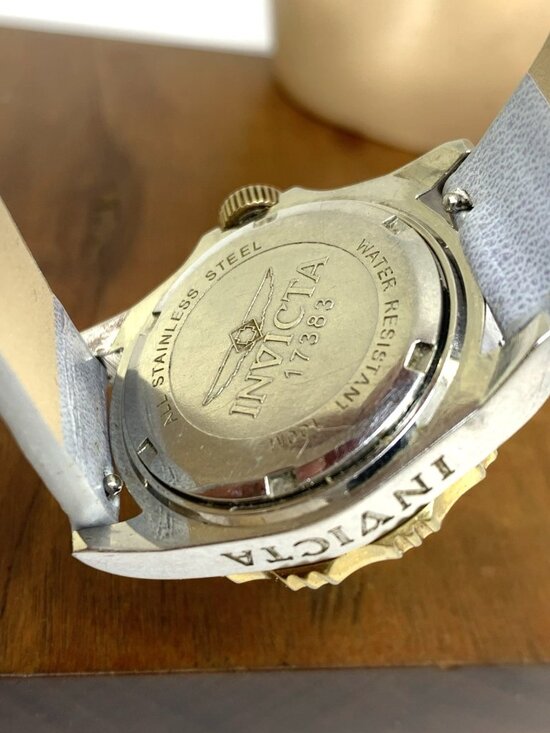 Invicta Women\'s Watch 17383 Pro Diver Quartz Mother of Pearl Dial Gray Leather main image 4